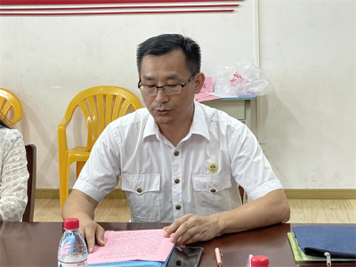 航海学院贺泽江_副本.png