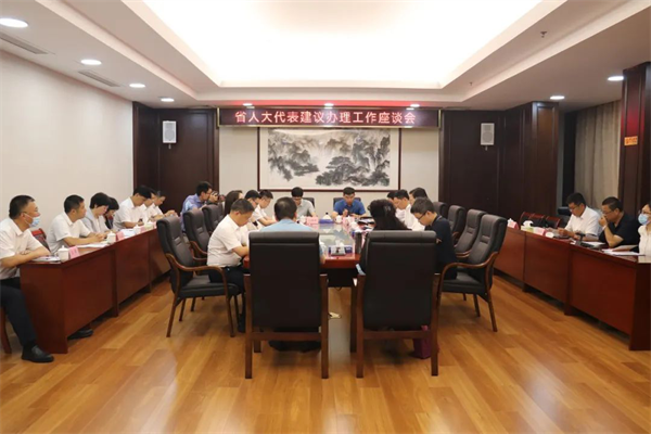 林春华1_副本.png