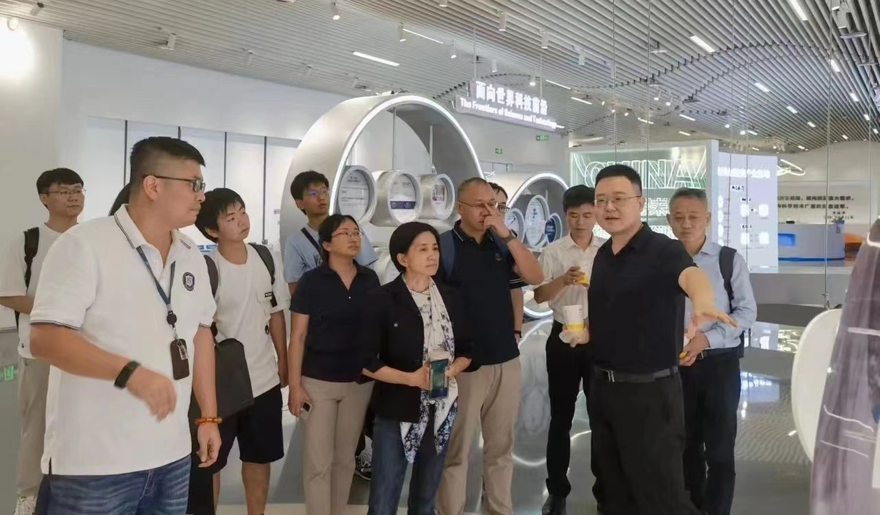 2023.08.17 【高质量发展】民盟南沙区基层委赴深圳开展专题调研05.jpg